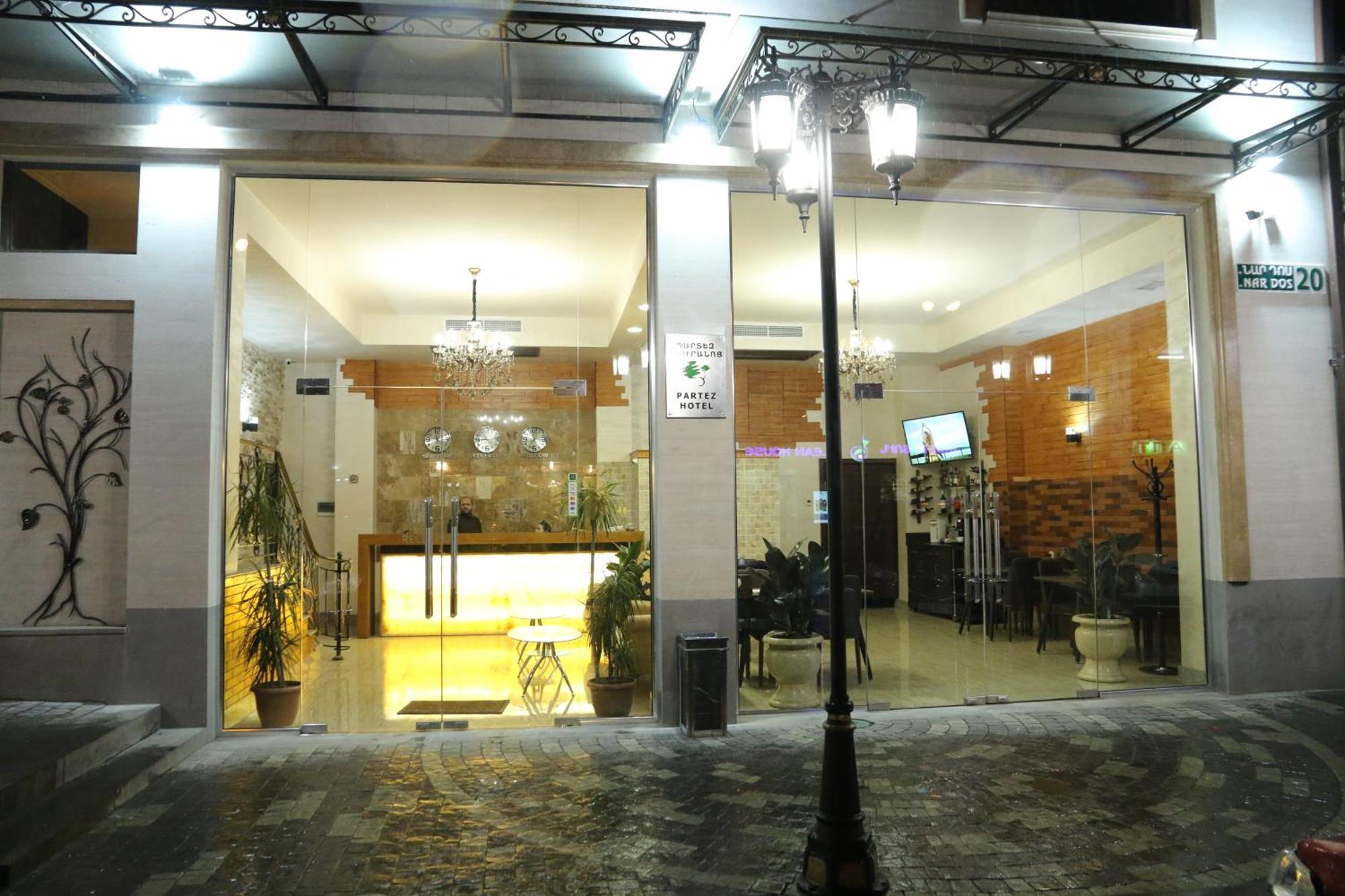 Hotel Partiez Yerevan Luaran gambar