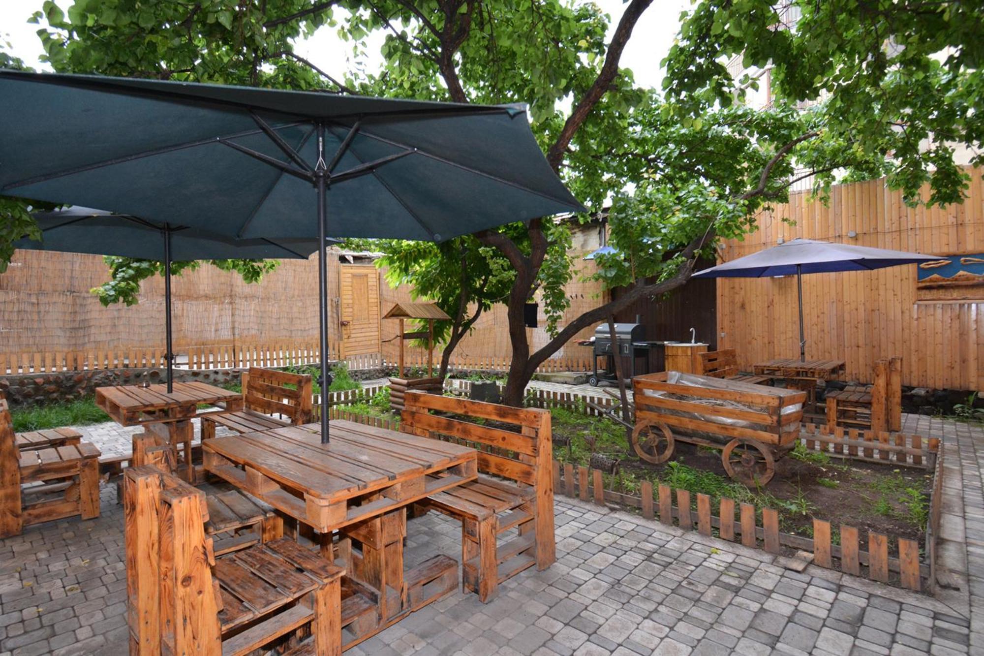 Hotel Partiez Yerevan Luaran gambar