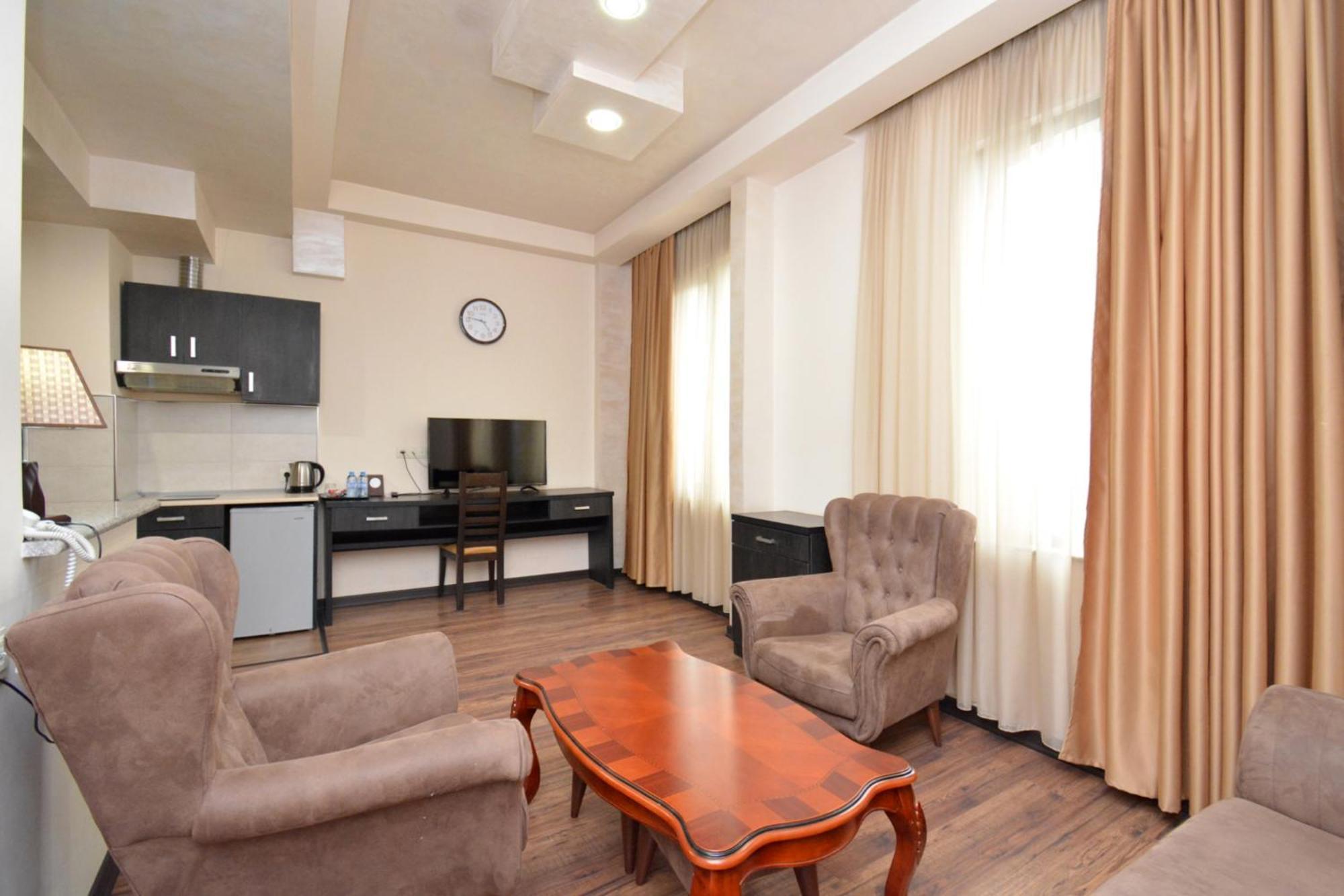 Hotel Partiez Yerevan Luaran gambar