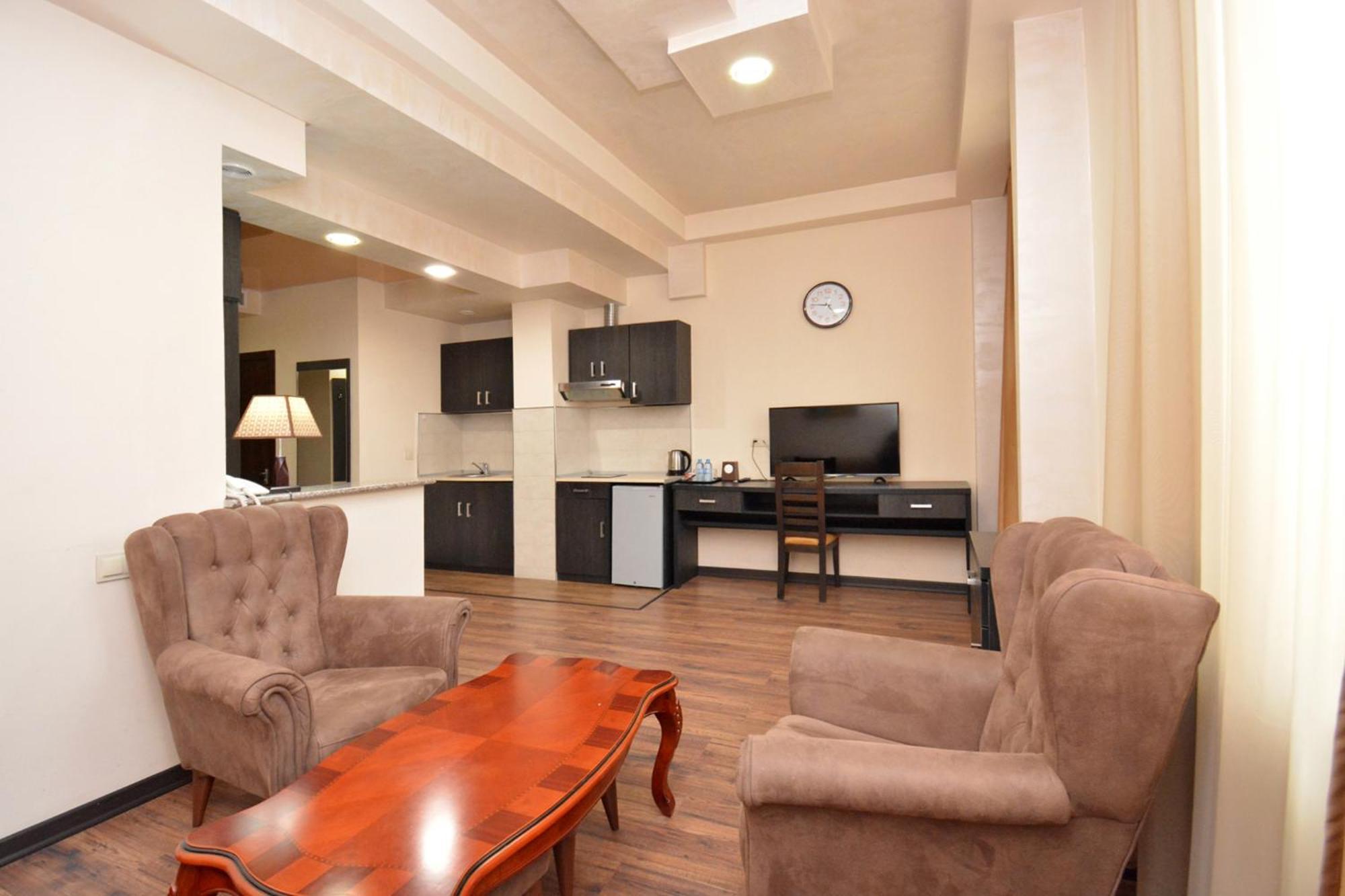 Hotel Partiez Yerevan Luaran gambar